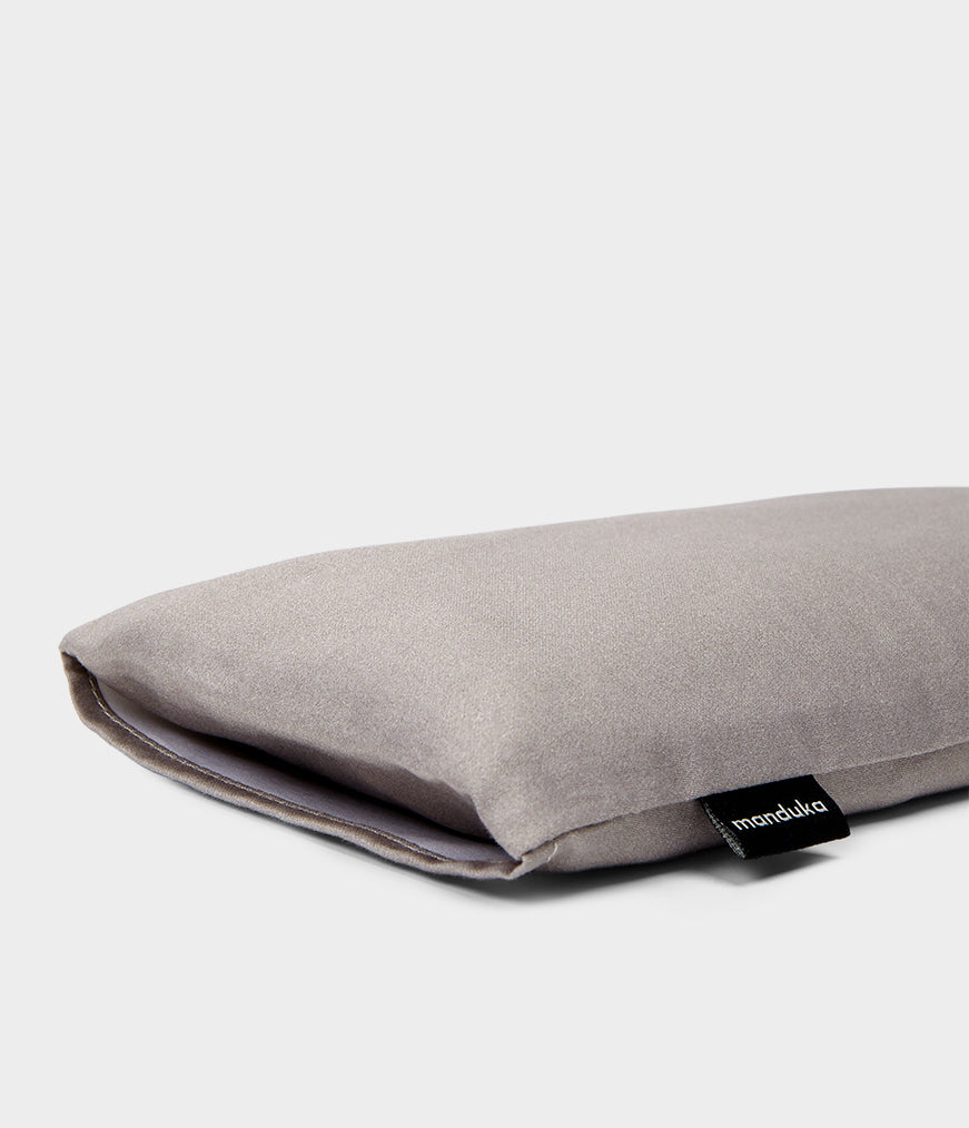 473010T20_EYE_PILLOW-SCENTED_SAND_05.jpg